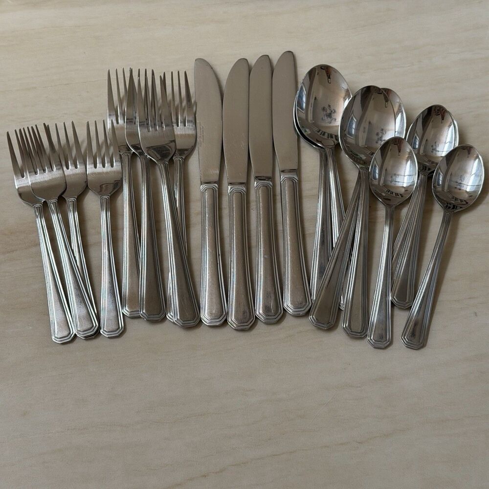 20pc Hampton Silversmiths Flatware Set for 4 Stainless Outline Edge HSV188